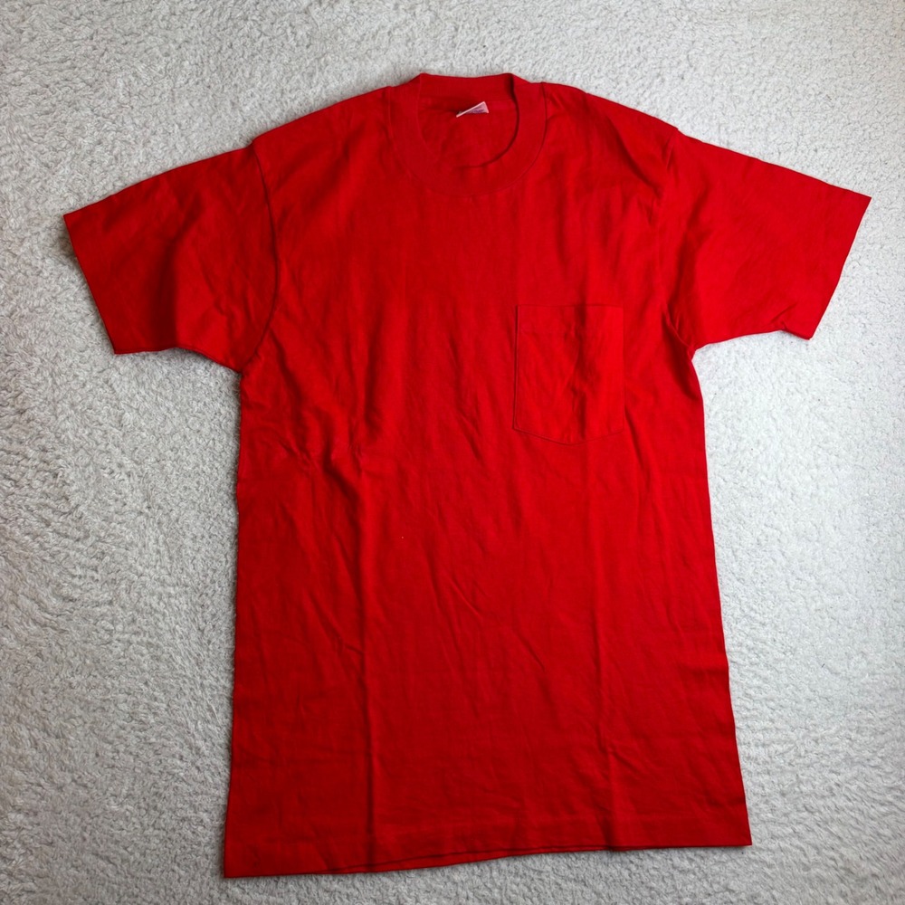 Vintage BVD paper thin Red Pocket T-Shirt Mens L Made in USA selvedge pocket